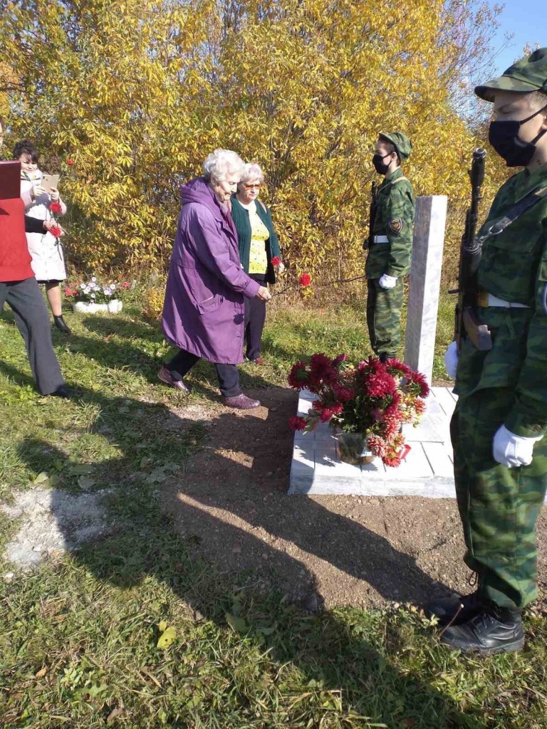 Vk6fEcVfMII.jpg